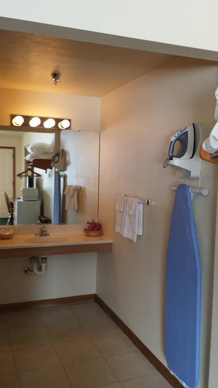Der Ruhe Blatz Motel Shipshewana Exteriör bild